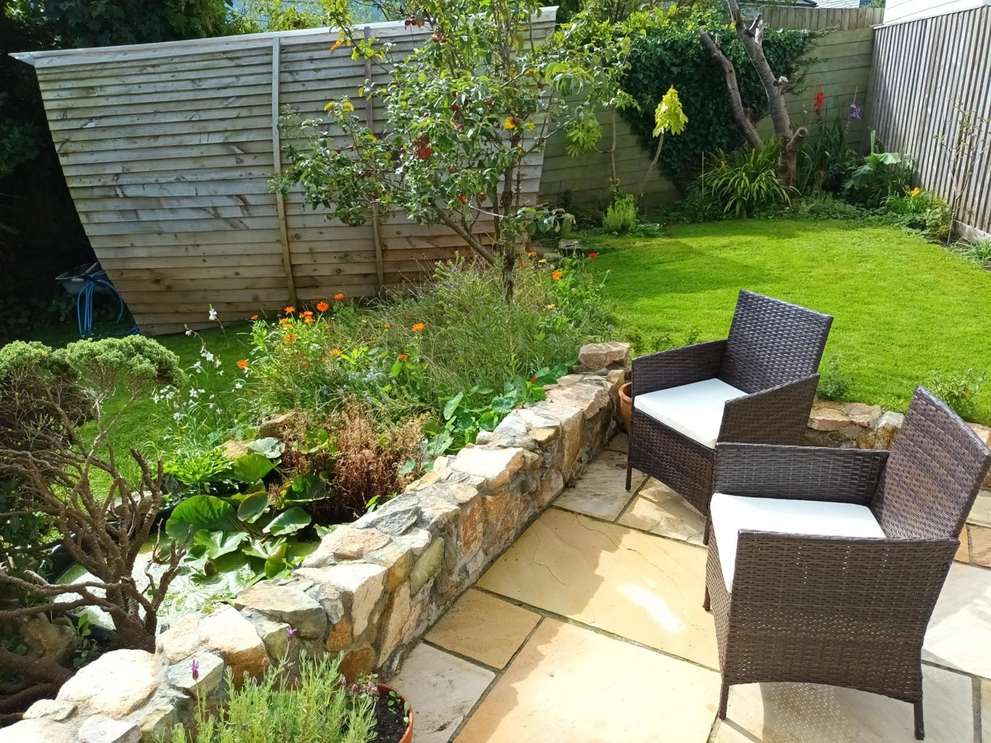 Sunrise! ~ 2 Bedrooms, Garden, Parking, Sea Views St Ives  Luaran gambar